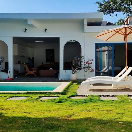 Eldborg Villas Seminyak Extérieur photo