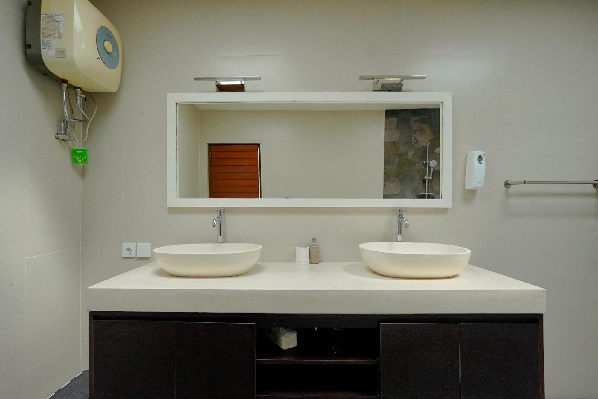 Eldborg Villas Seminyak Chambre photo